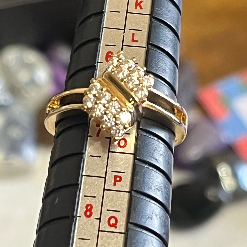 Bypass Rhinestone Cocktail Ring - Picture 10 of 10